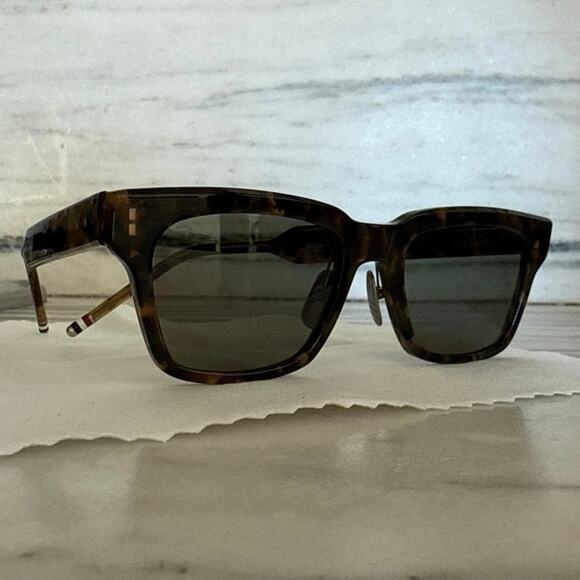 Thom Browne - 418 Square-Frame Tortoise shell Acetate Sunglasses - Picture 7 of 9